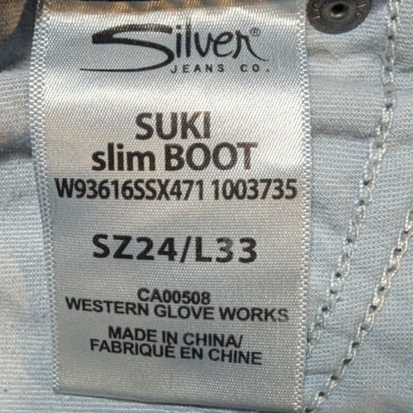 Silver Suki size 24 slim boot jeans that have been hemmed to a 28" inseam - Picture 6 of 11